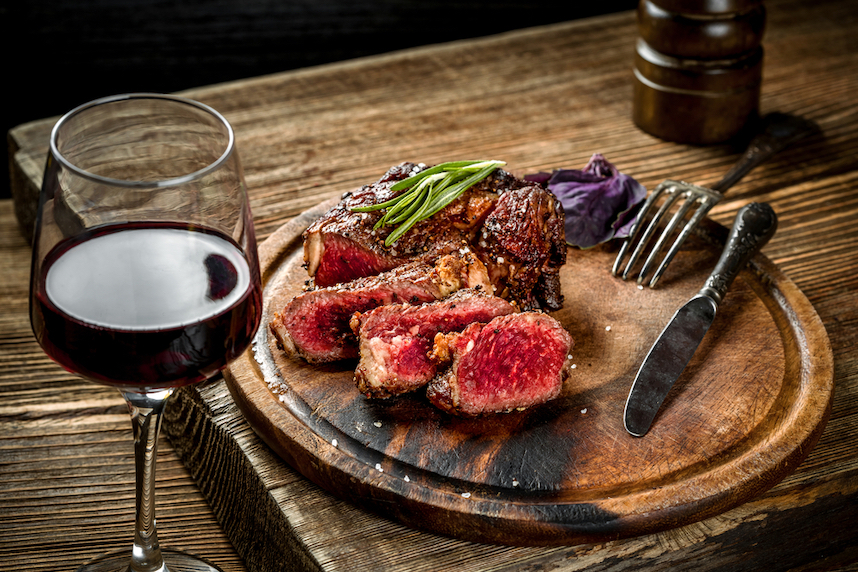 Wein und Fleisch: Welche Regeln gilt es zu beachten?